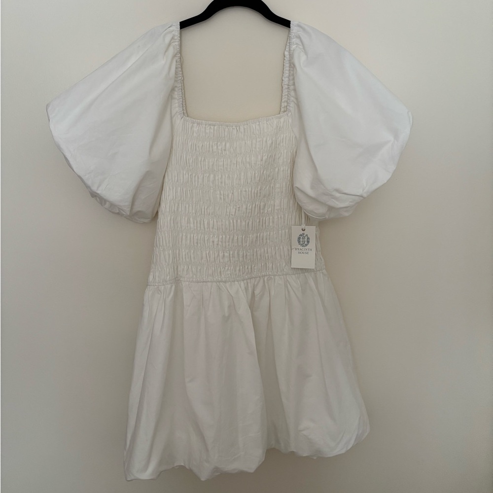 Elegant White Puff Sleeve Dress